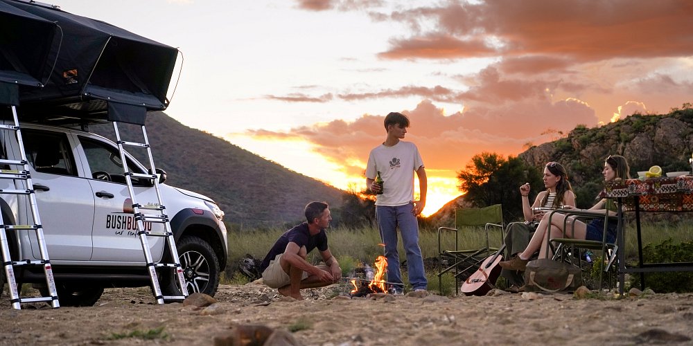 bushbundu-car-rental-windhoek-namibia-toyota-hilux-on-the-spitzkoppe-scenery